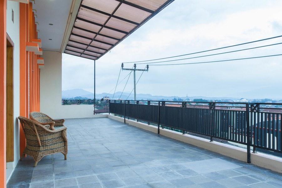 Reddoorz @ Pataruman Garut Ngoại thất bức ảnh